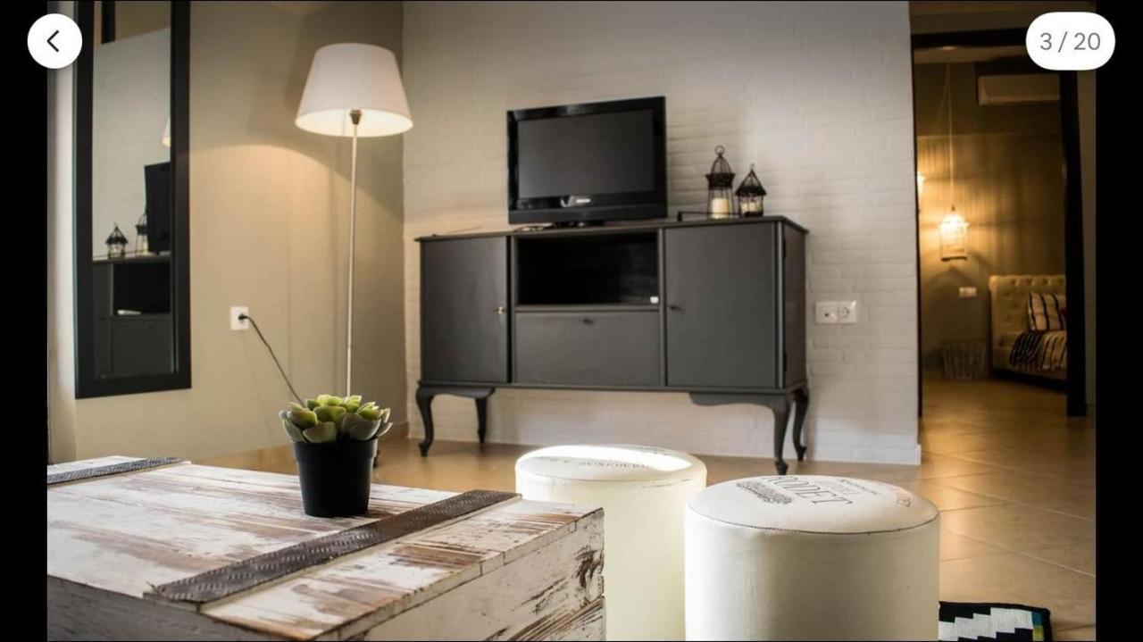 Moonstone House B Leilighet Mytilíni Eksteriør bilde